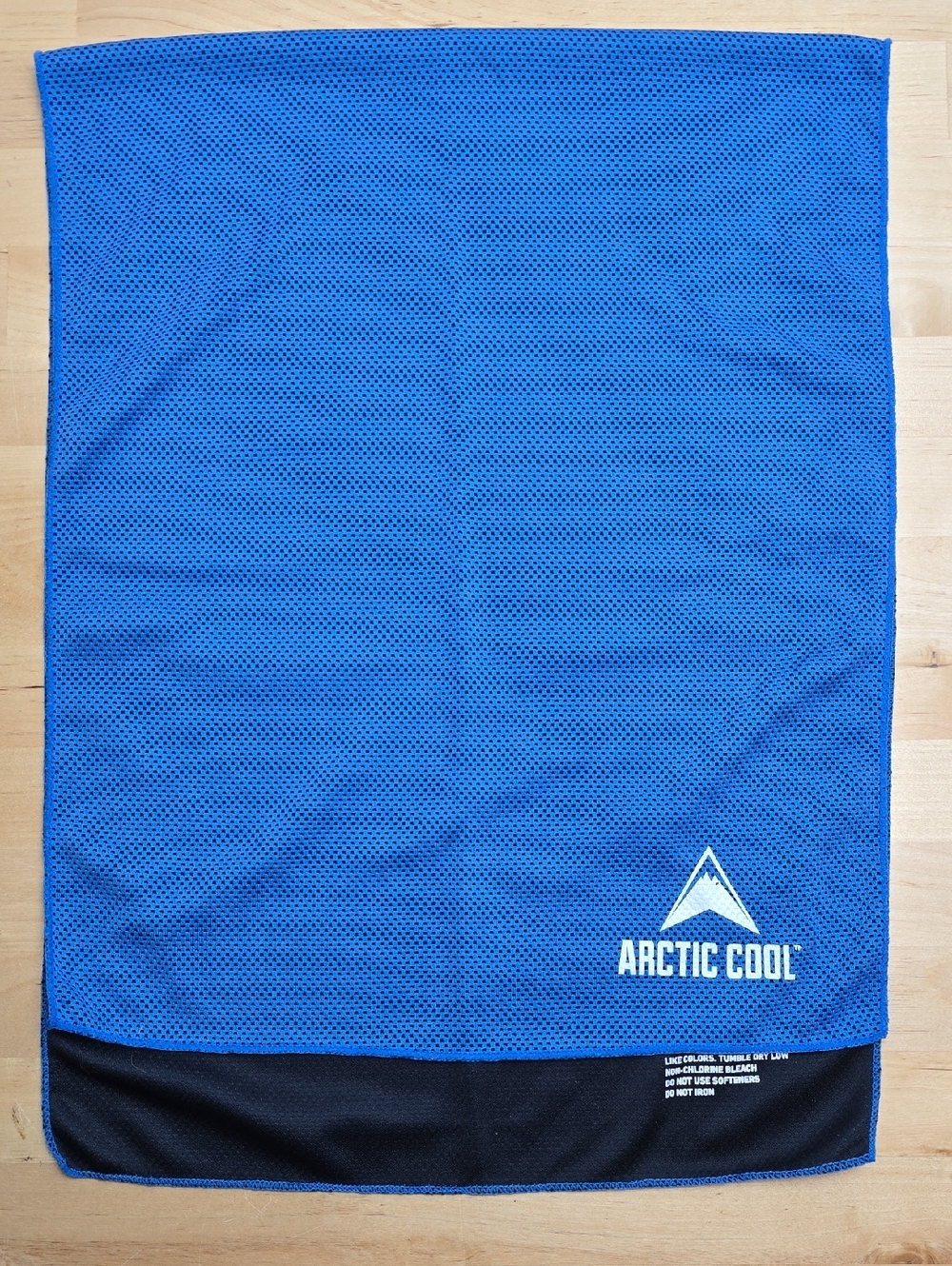 Arctic Cool Instant Cooling Towel Performance Tech Breathable Moisture Wicking